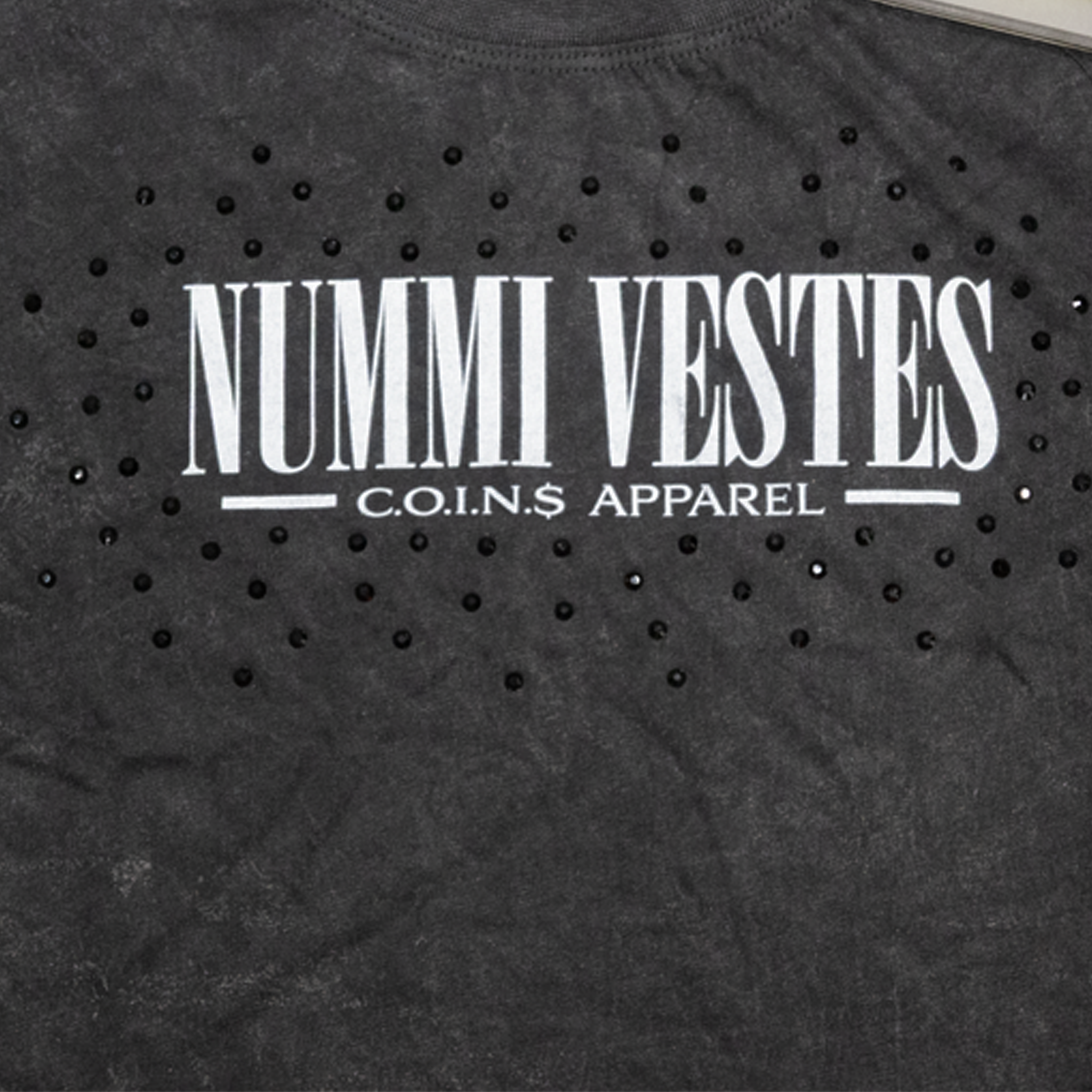 NUMMI VESTES BLACK ACID WASHED WOMAN'S CROP TOP SHIRT