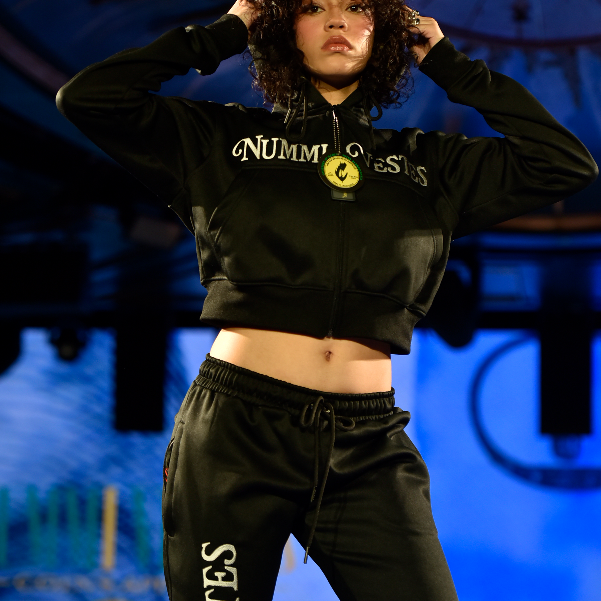 Woman's Polyester Zippered Crop Top Tracksuit